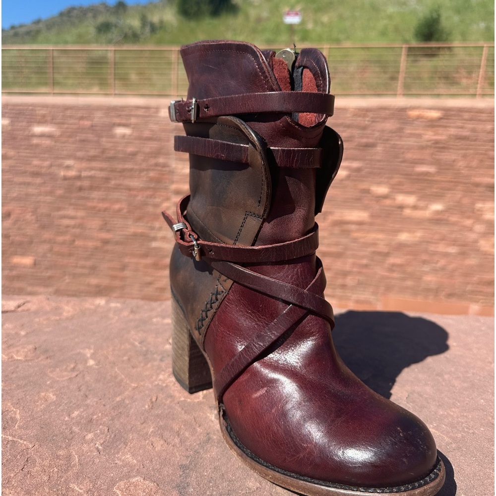 Freebird by Steven Red Leather “Baker” Style Boots